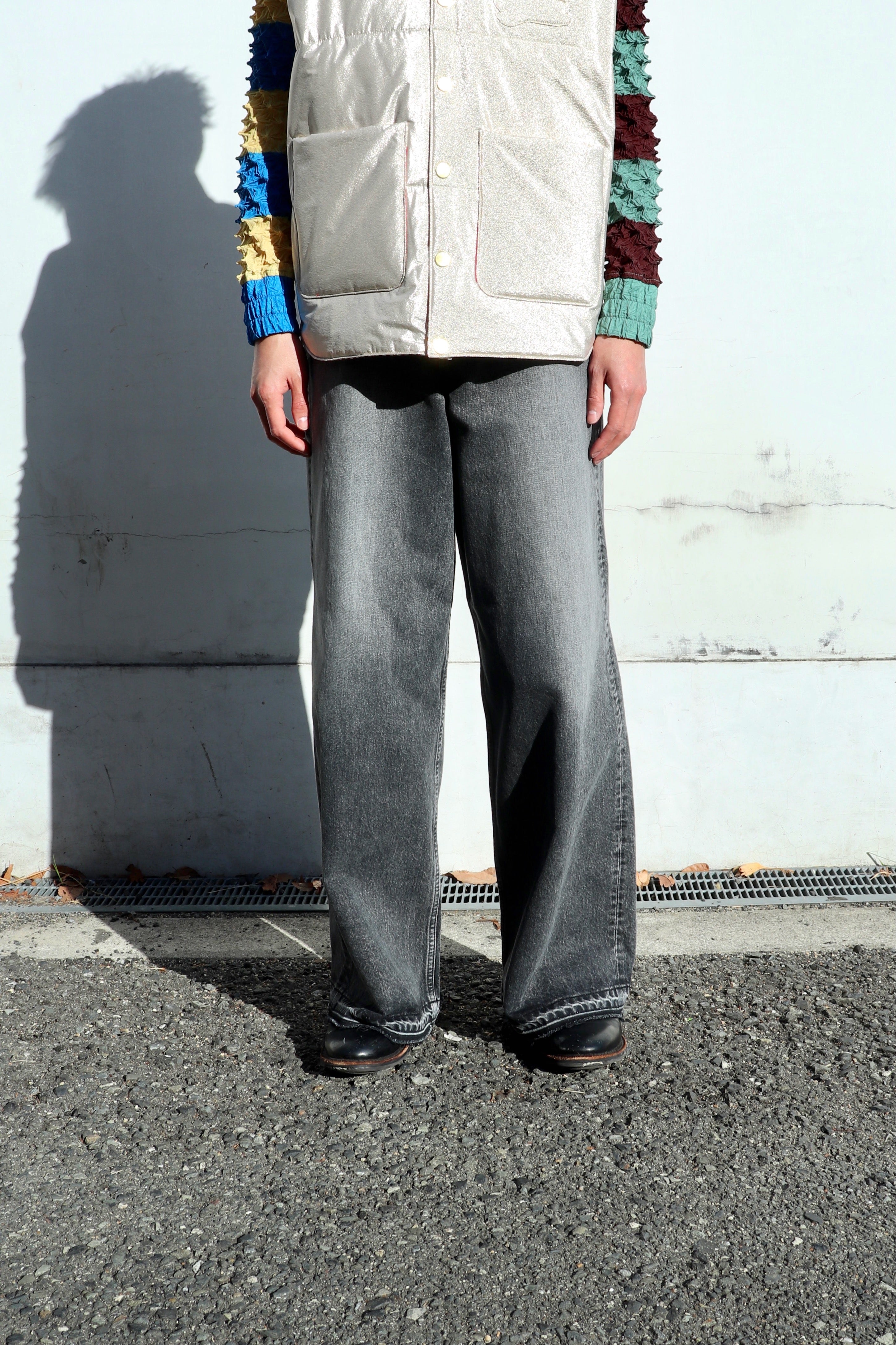 MASU(エムエーエスユー)の“MASU BOYS” BAGGY JEANS BLACKの通販