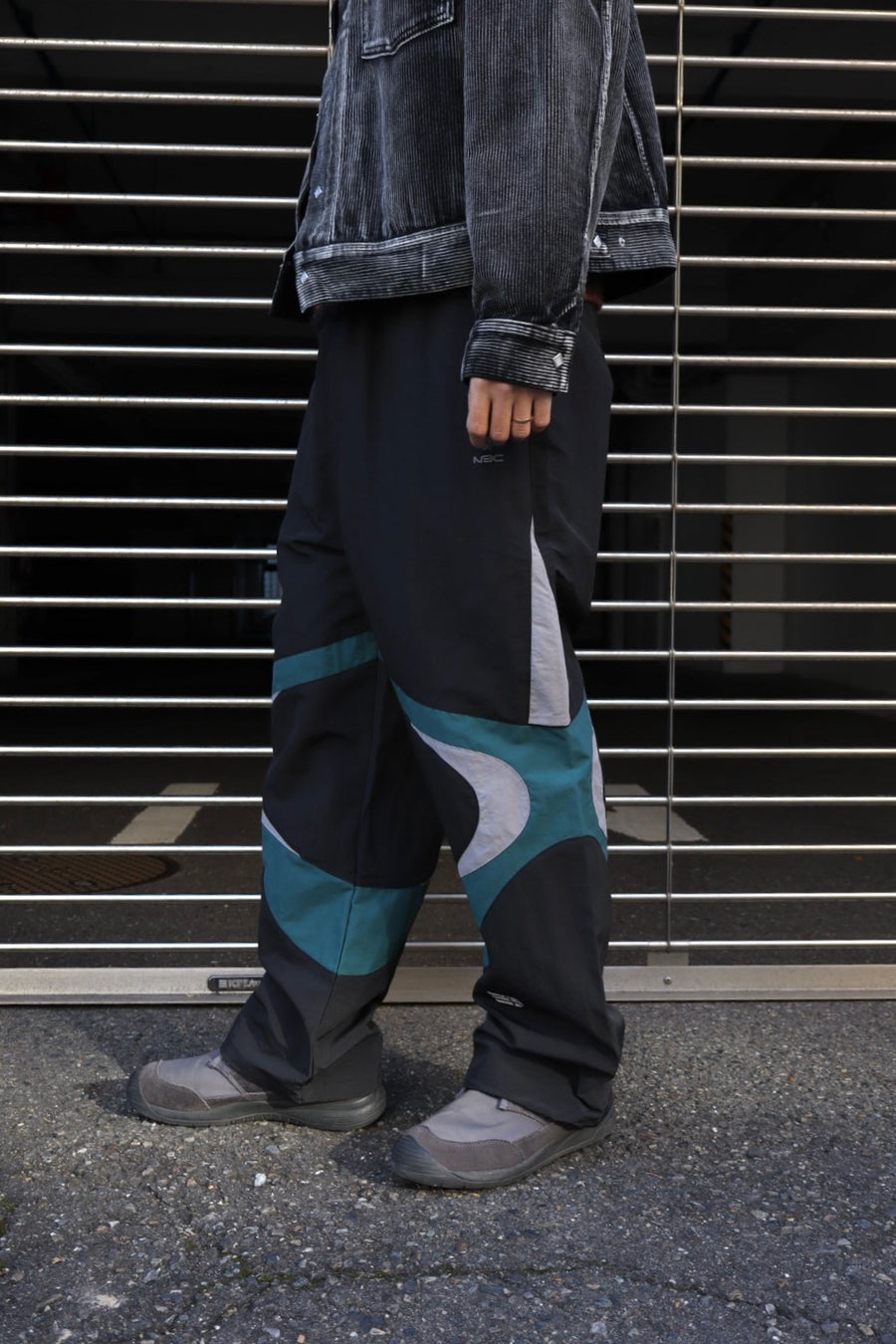 NAMESAKE  LINEAGE WARMUP PANTS(EUPHORIC BLACK)