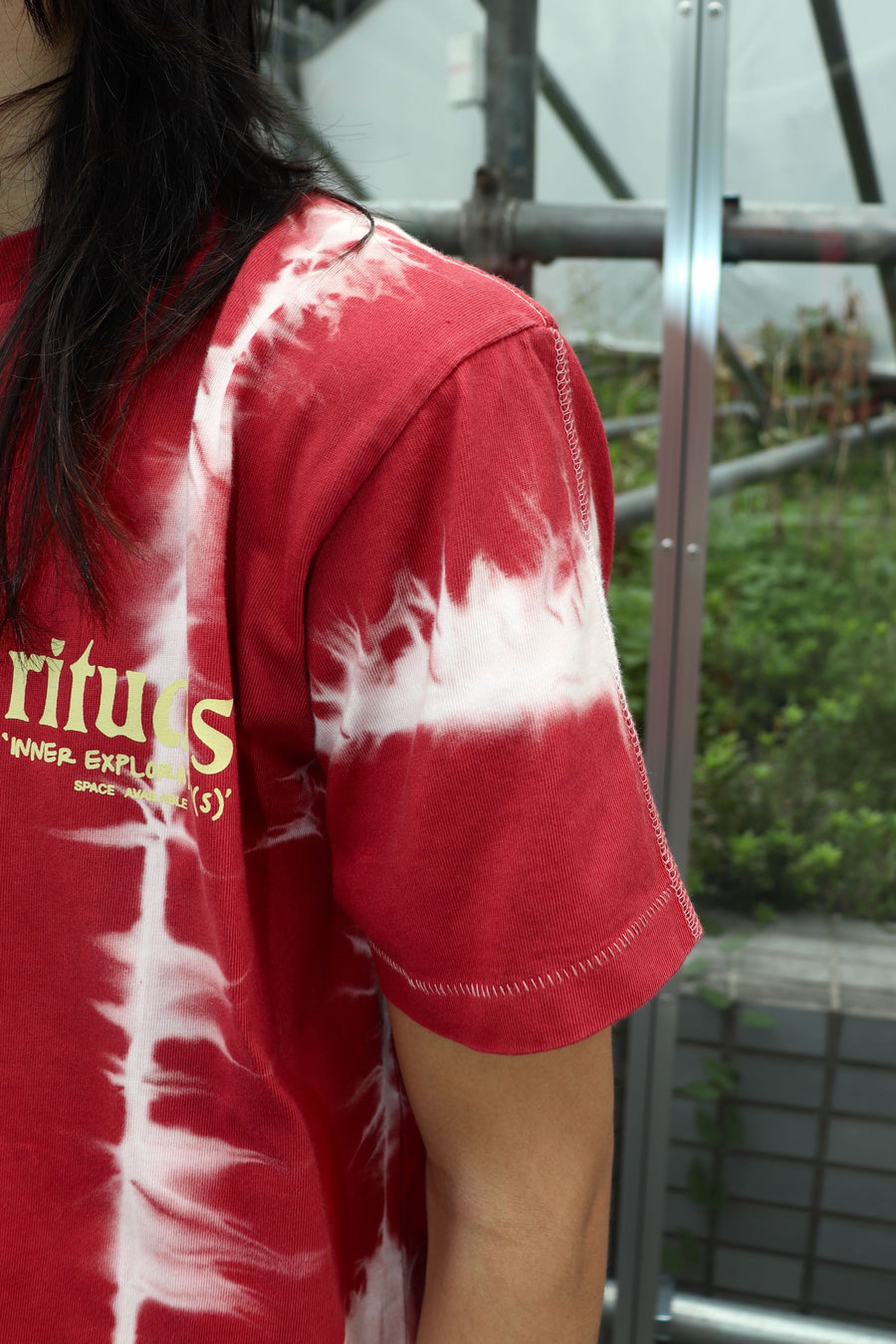 SPACE AVAILABLE  RITUAL TEE(RED)