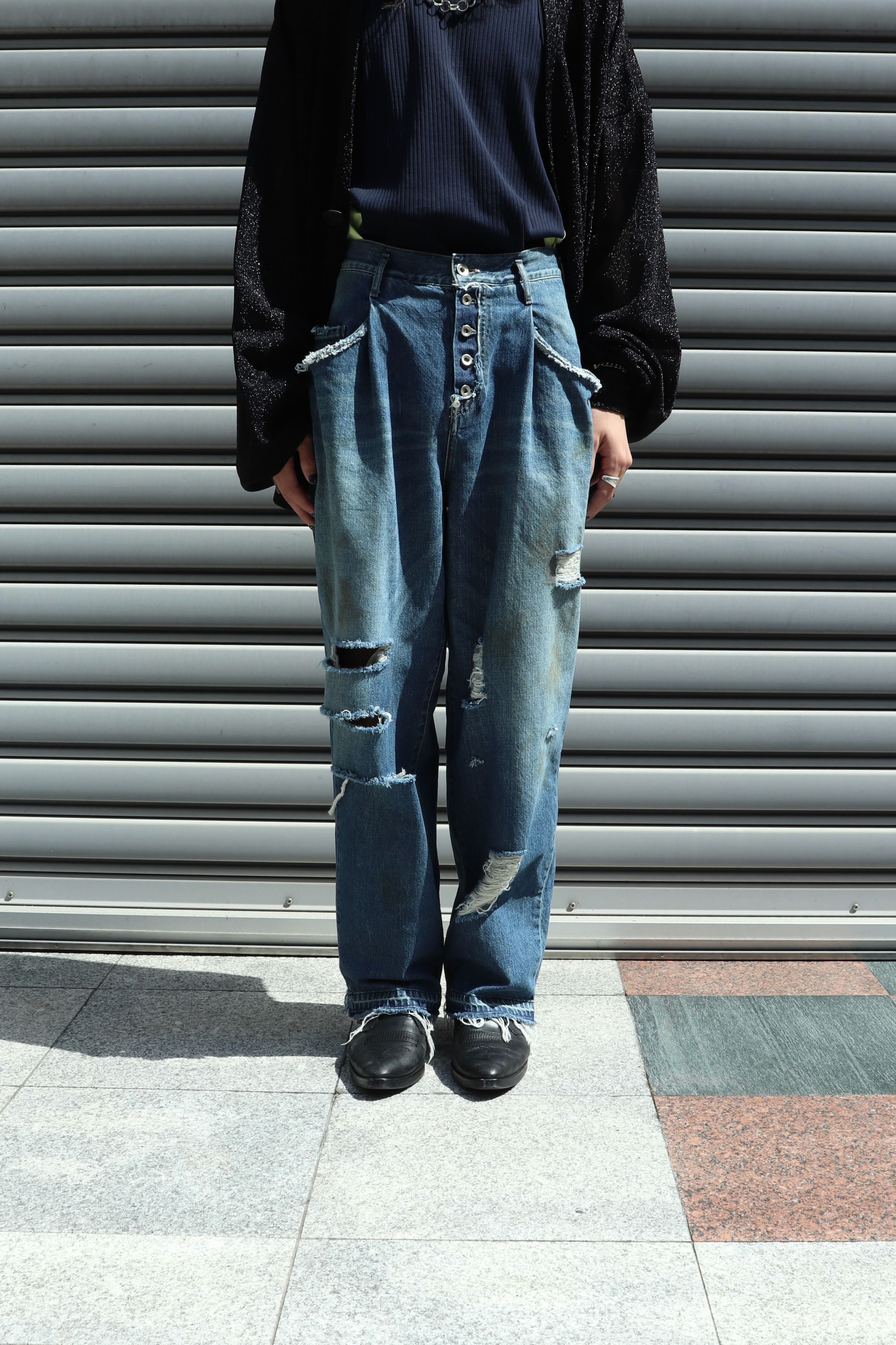 SOSHIOTSUKI(ソウシオオツキ)のDRAPE POCKET TUCKED DENIM DAMAGE