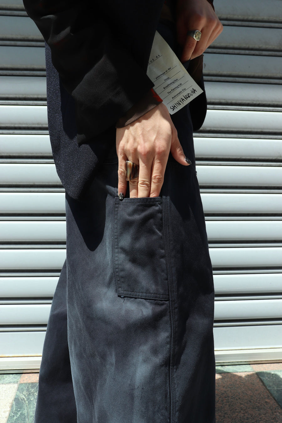 SHINYAKOZUKA  WASHED CARPENTER(COLOURLESS BLACK)