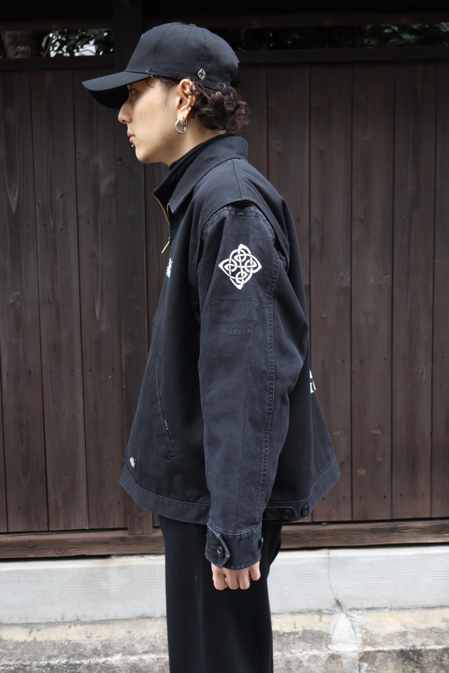 Children of the discordance  DICKEIS SOUVENIR JACKET(BLACK)