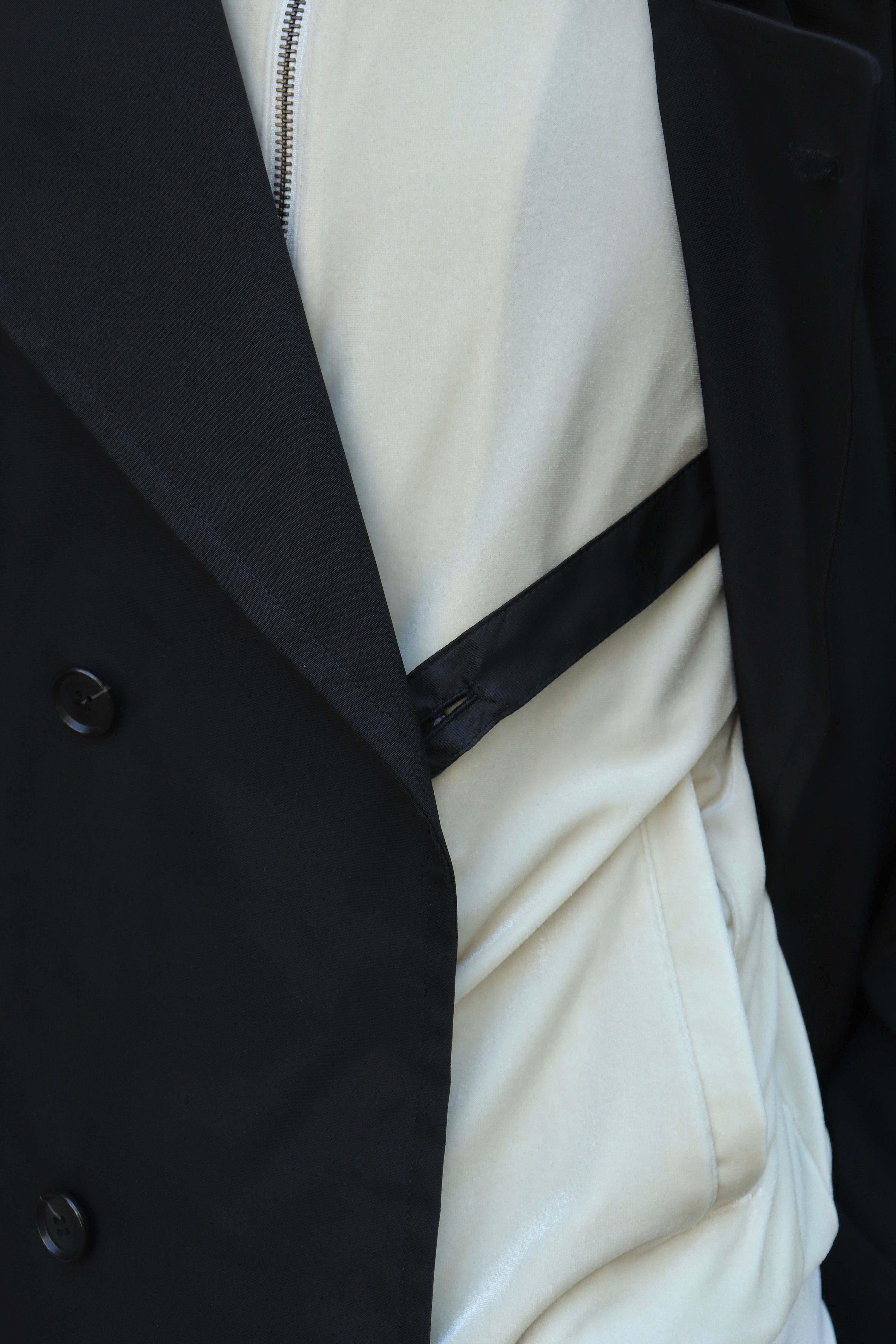 Toga ViriLIS TRENCH COAT With FUR BLACK mail order | Palette Art