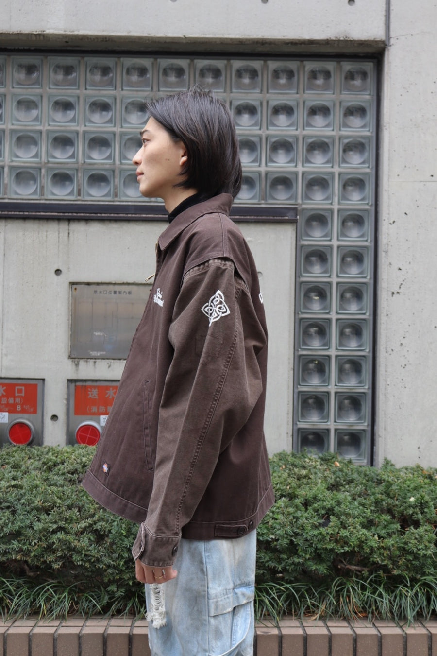 Children of the discordance  DICKEIS SOUVENIR JACKET(BROWN)