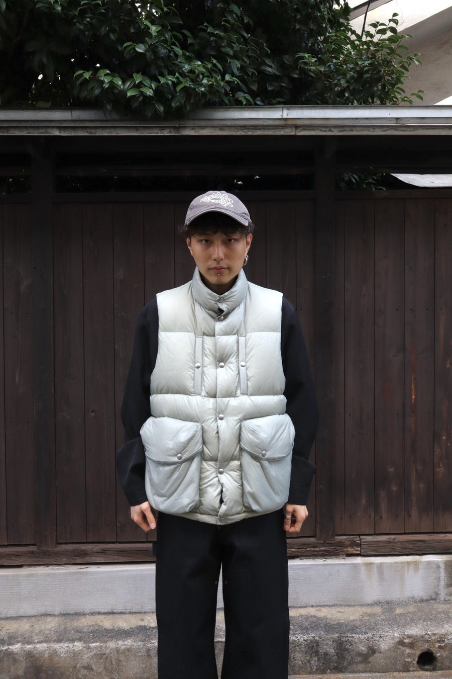 SUGARHILL  PUFFER REVERSIVLE VEST(SAGE × BLACK)