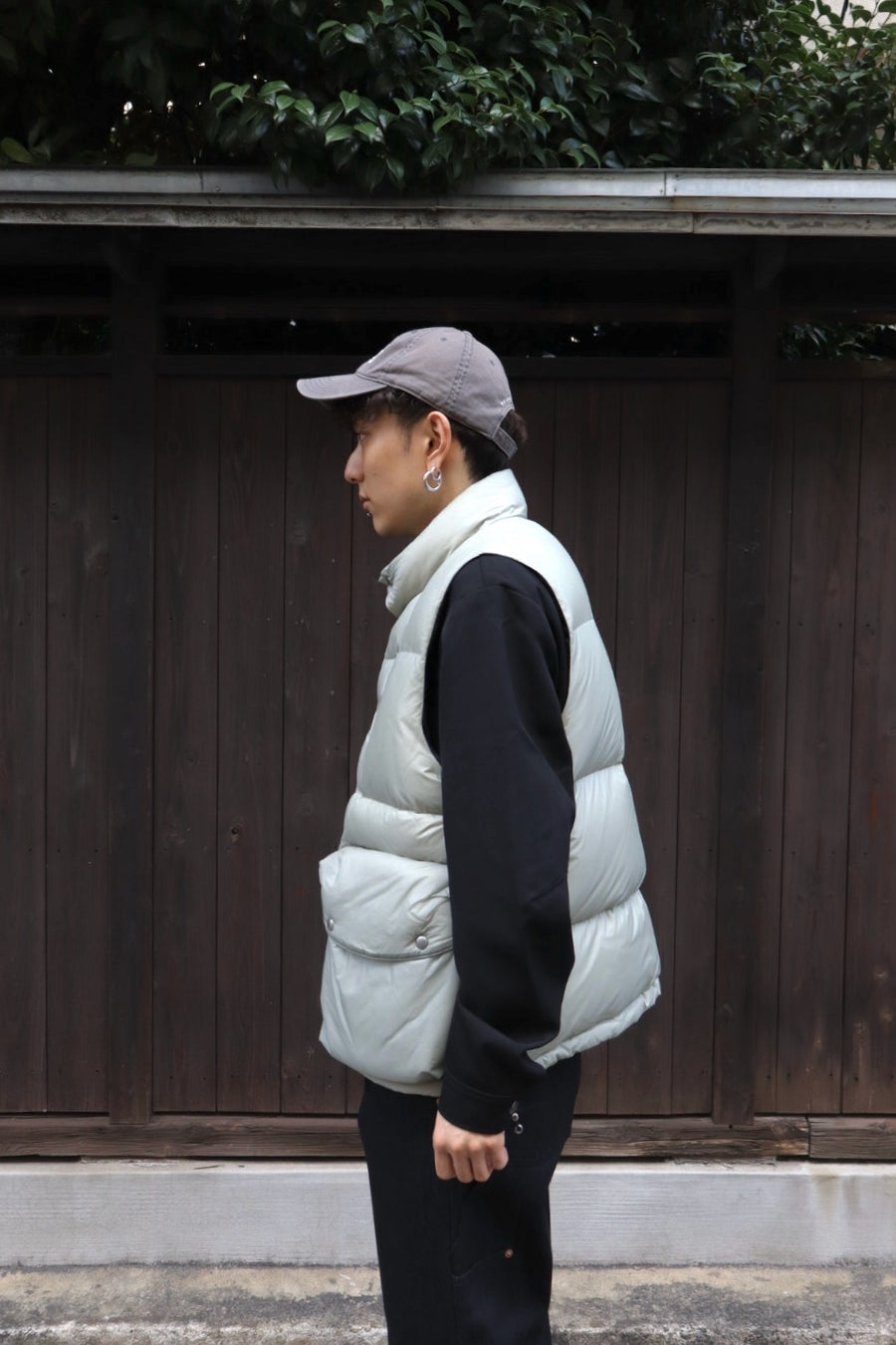SUGARHILL  PUFFER REVERSIVLE VEST(SAGE × BLACK)