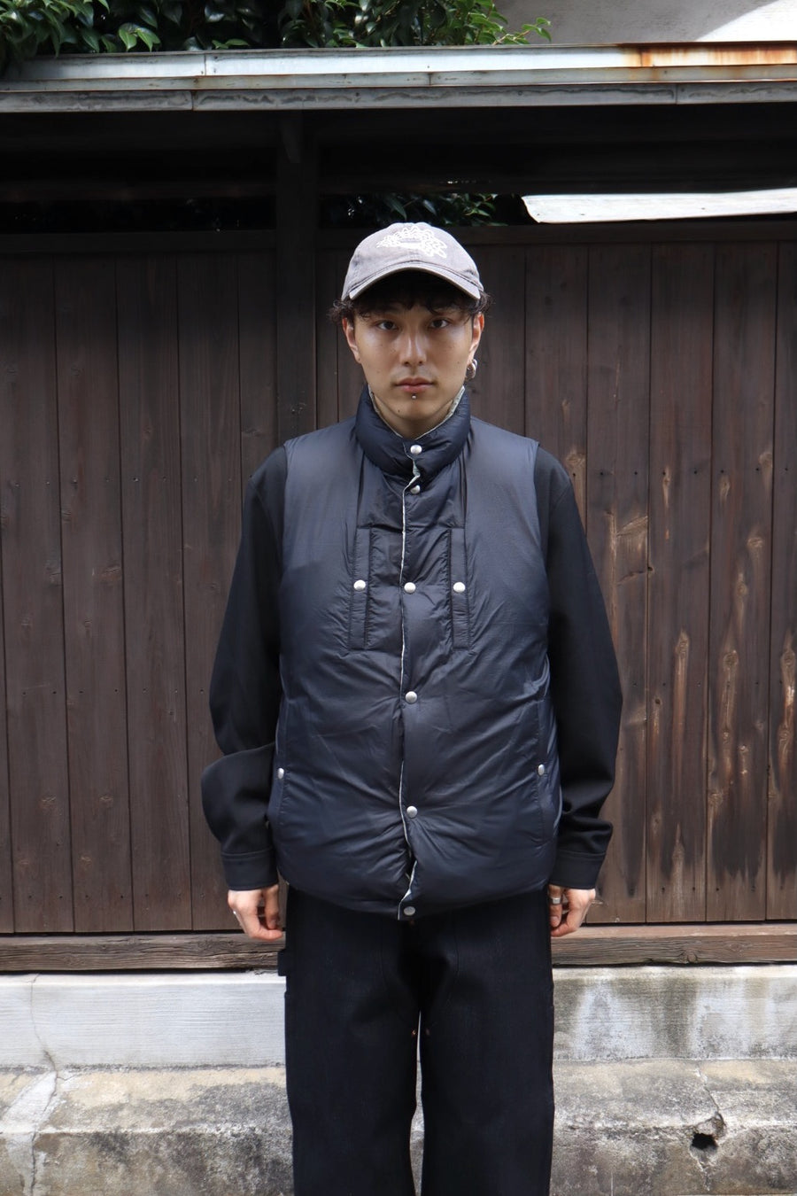 SUGARHILL  PUFFER REVERSIVLE VEST(SAGE × BLACK)