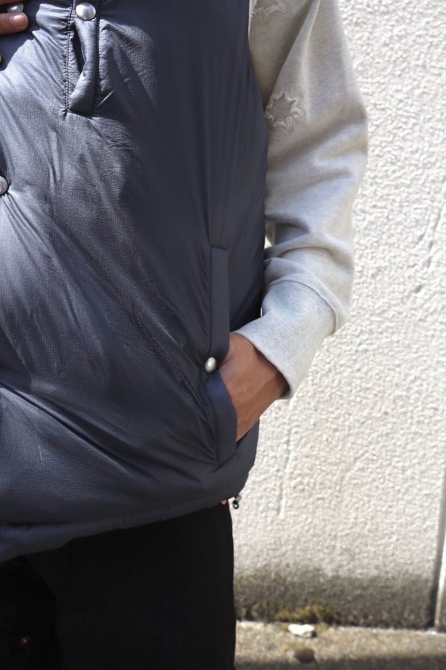 SUGARHILL  PUFFER REVERSIVLE VEST(BLACK × NAVY)