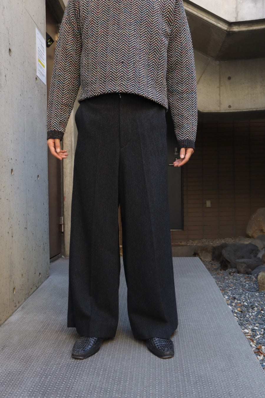 MASU(エムエーエスユー)のINITIAL WIDE TROUSERS GRAYの通販