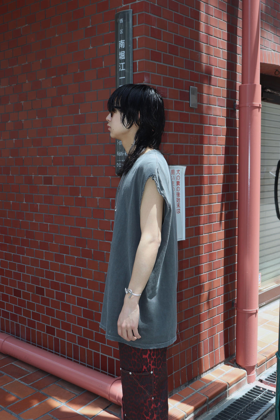 MINUS  Inactive Sleeveless With Repaired