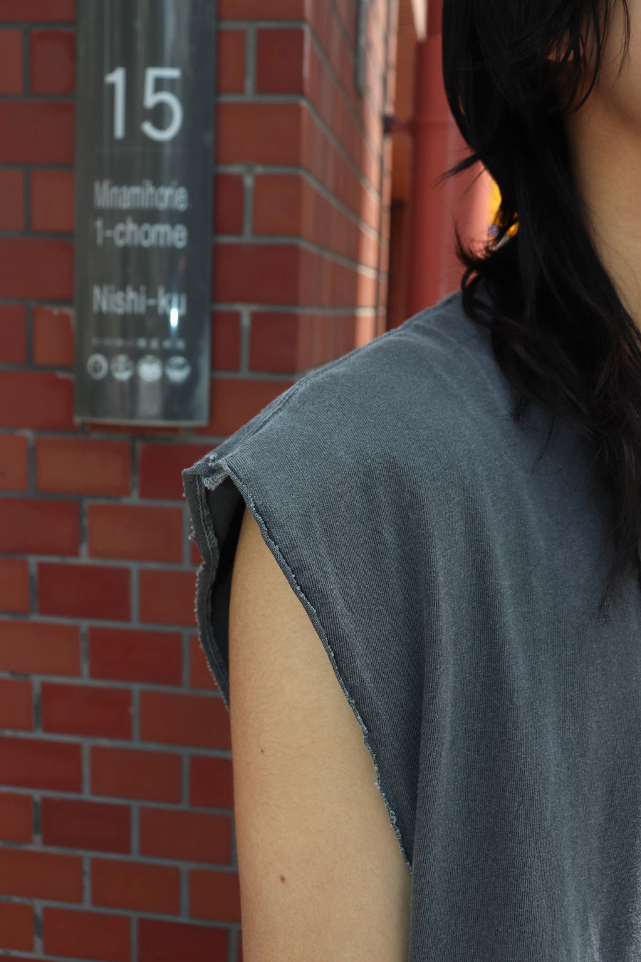 MINUS  Inactive Sleeveless With Repaired