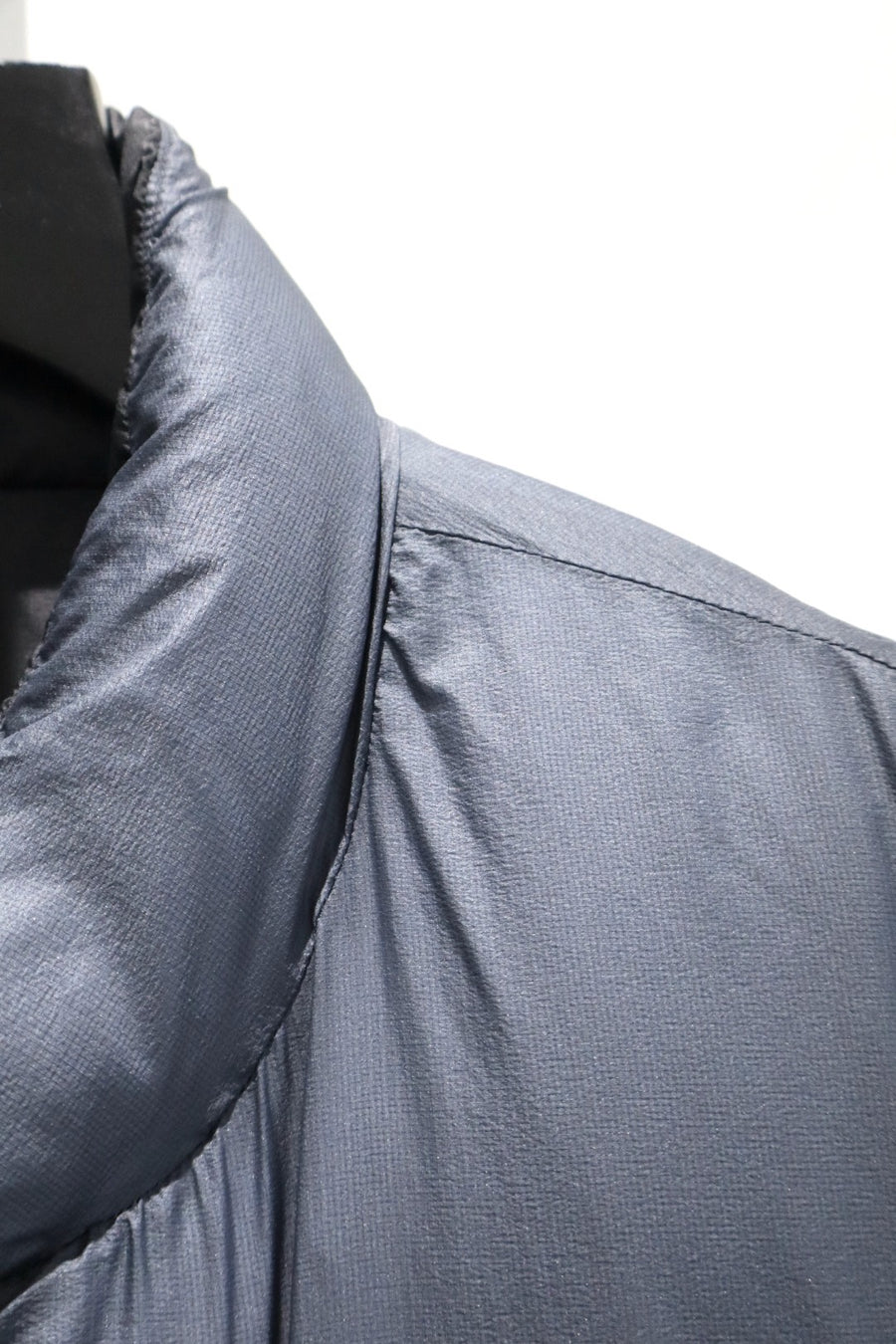 SUGARHILL  PUFFER REVERSIVLE VEST(BLACK × NAVY)