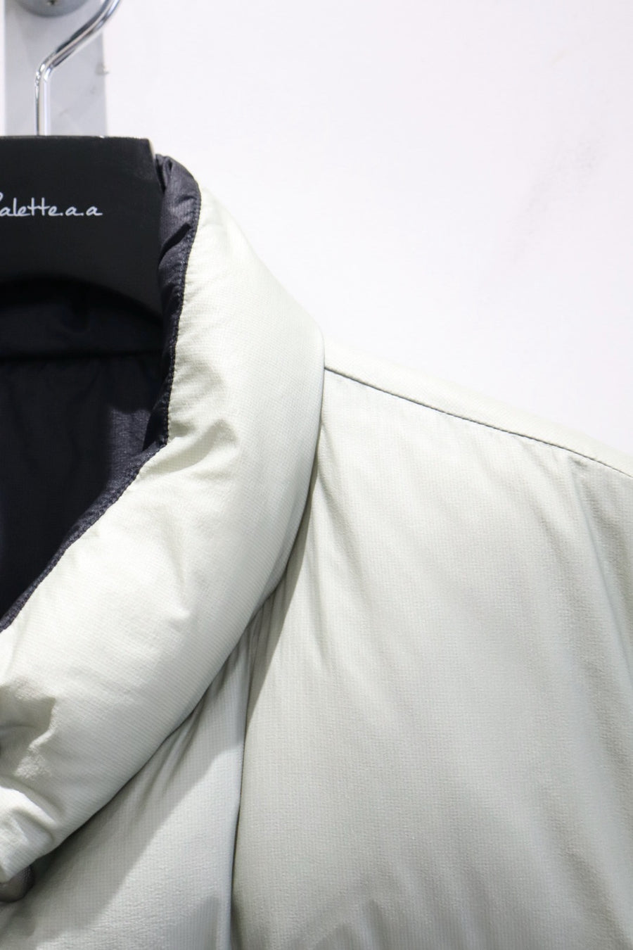 SUGARHILL  PUFFER REVERSIVLE VEST(SAGE × BLACK)