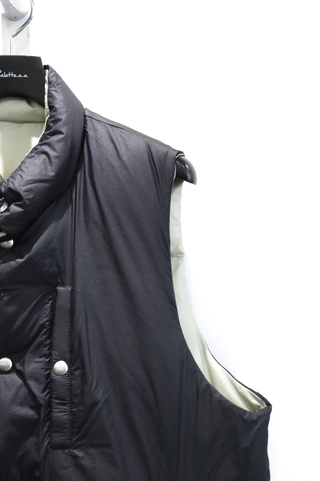 SUGARHILL(シュガーヒル)のPUFFER REVERSIVLE VEST SAGE × BLACKの通販