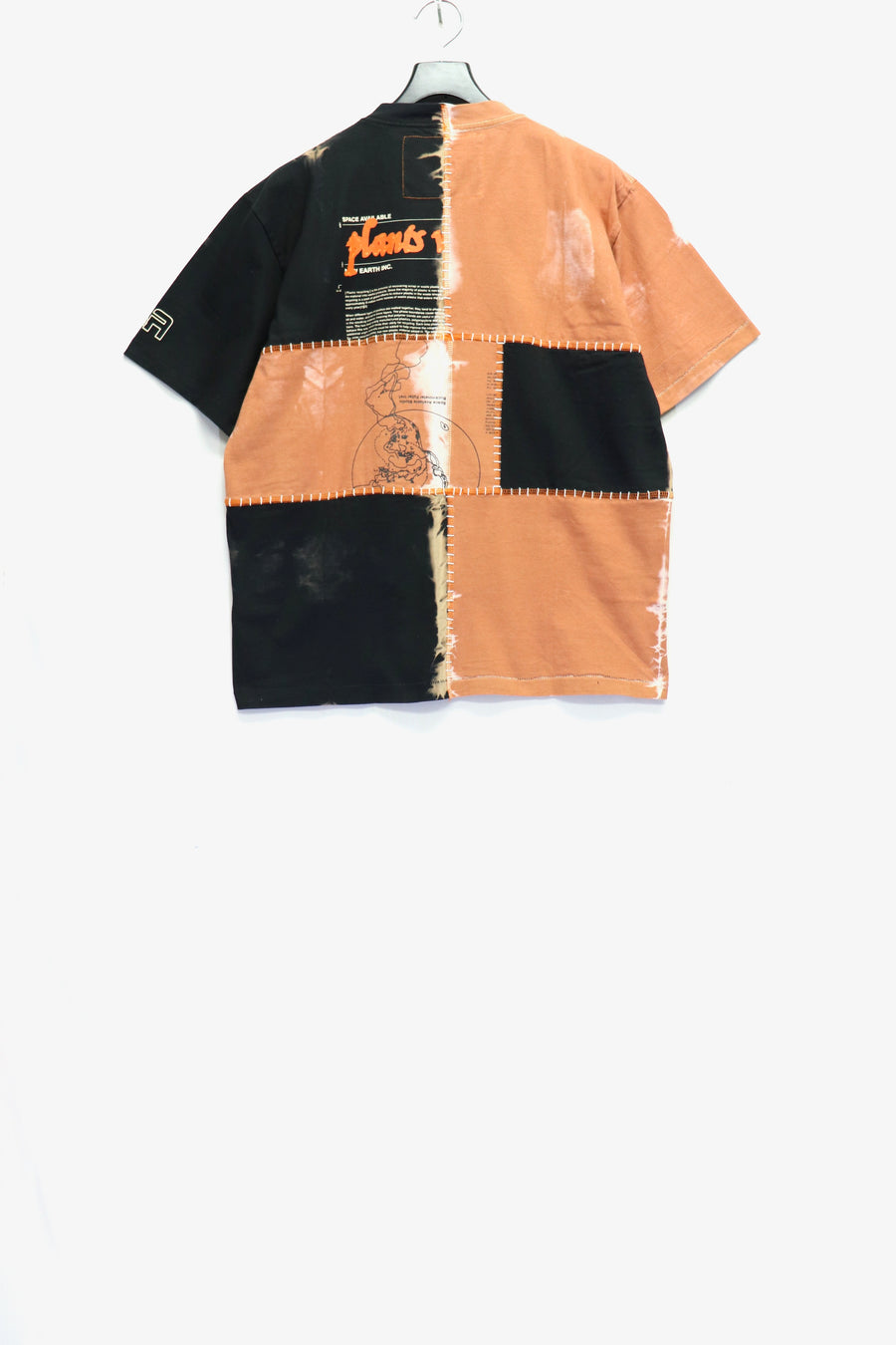 SPACE AVAILABLE  UP-CYCLED PLANT DYED TEE(ORANGE)