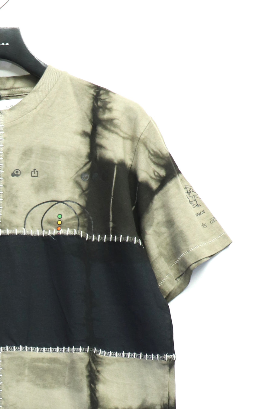 SPACE AVAILABLE  UP-CYCLED PLANT DYED TEE(GRAY)