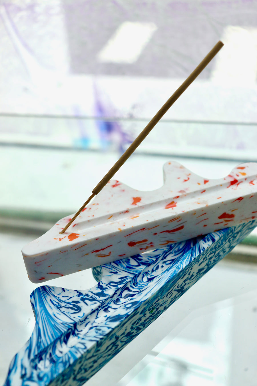 SPACE AVAILABLE  MELTING INCENSE HOLDER(BLUE WAVE)