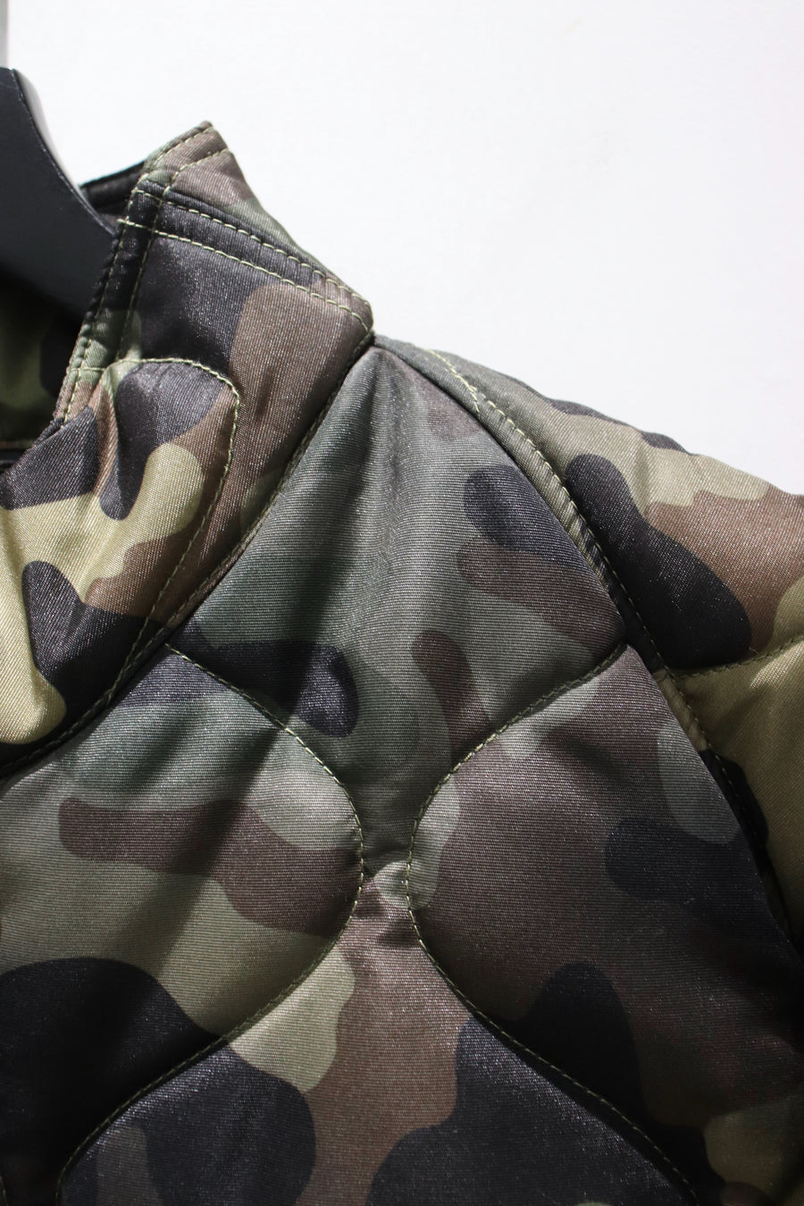 ANDERSSON BELL  MULTI-PKT CAMO QUILTED JUMPER