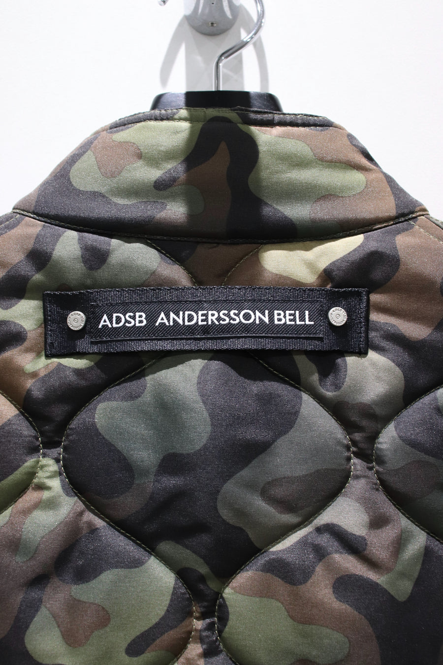 ANDERSSON BELL  MULTI-PKT CAMO QUILTED JUMPER