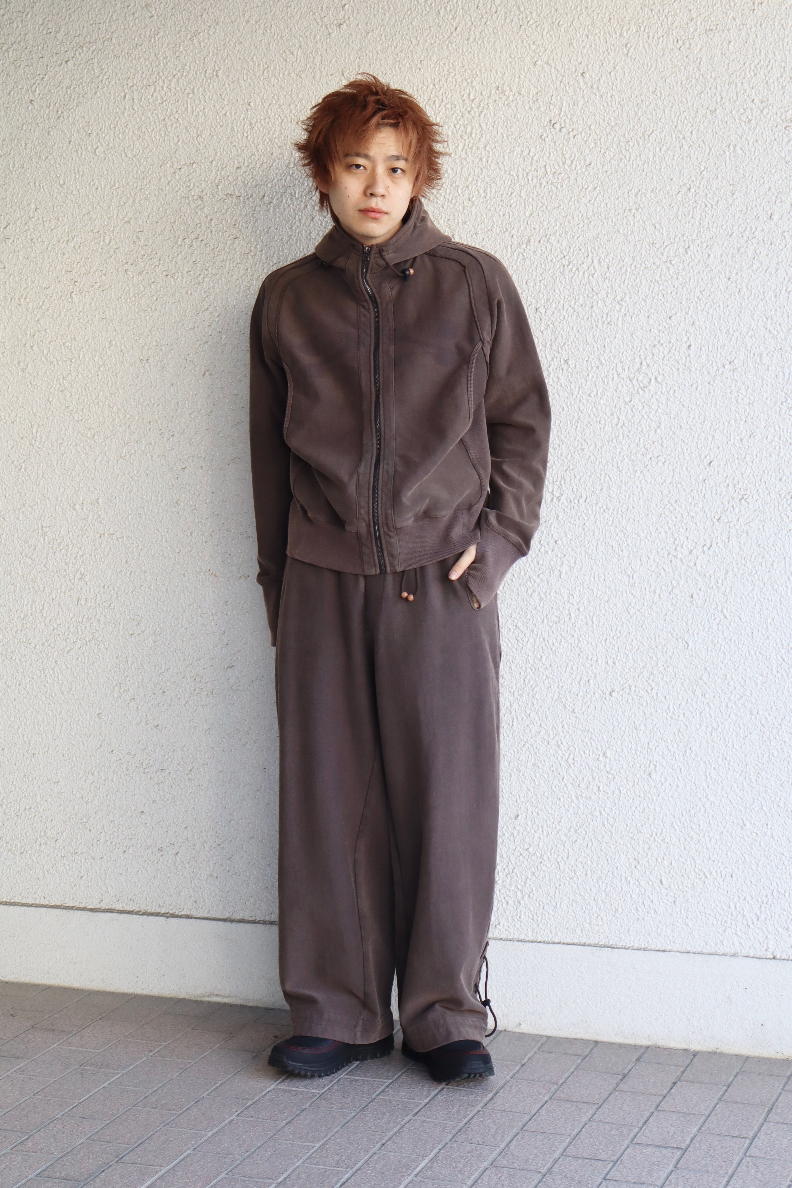 JIAN YE(ジェンイェ)の25 HOODIE BROWN(フーディー)の通販｜PALETTE
