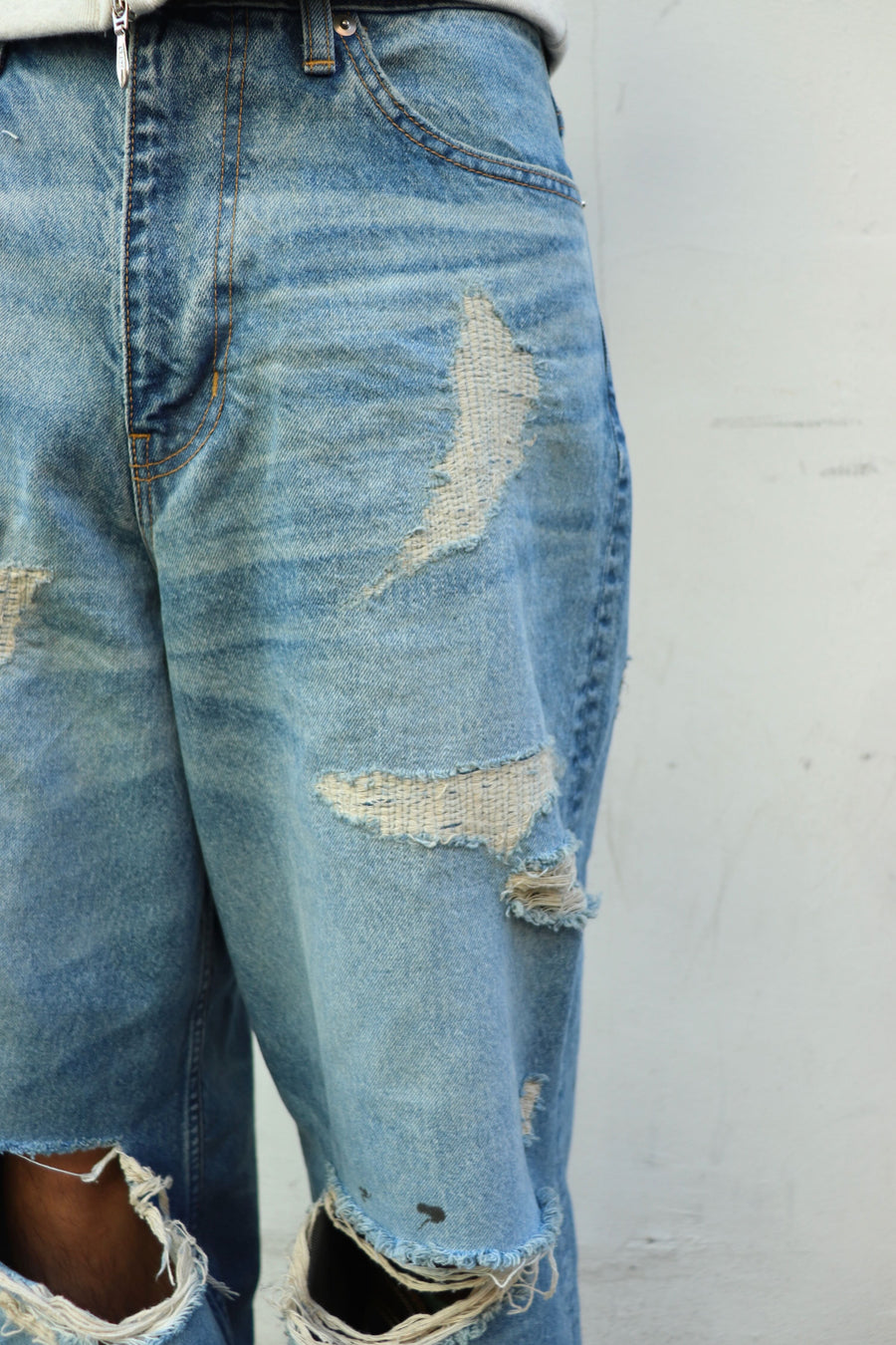 MASU(エムエーエスユー)のMB BAGGY JEANS ANGEL DAMAGE INDIGOの通販