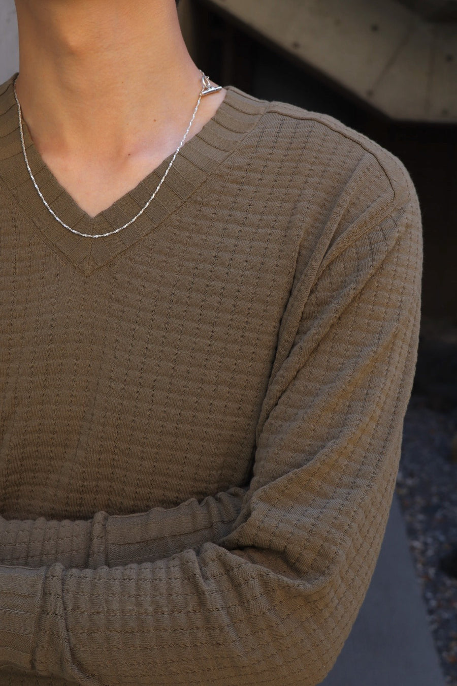 RIKU UMEHARA  WAFFLE V NECK KNIT PULLOVER(KHAKI)
