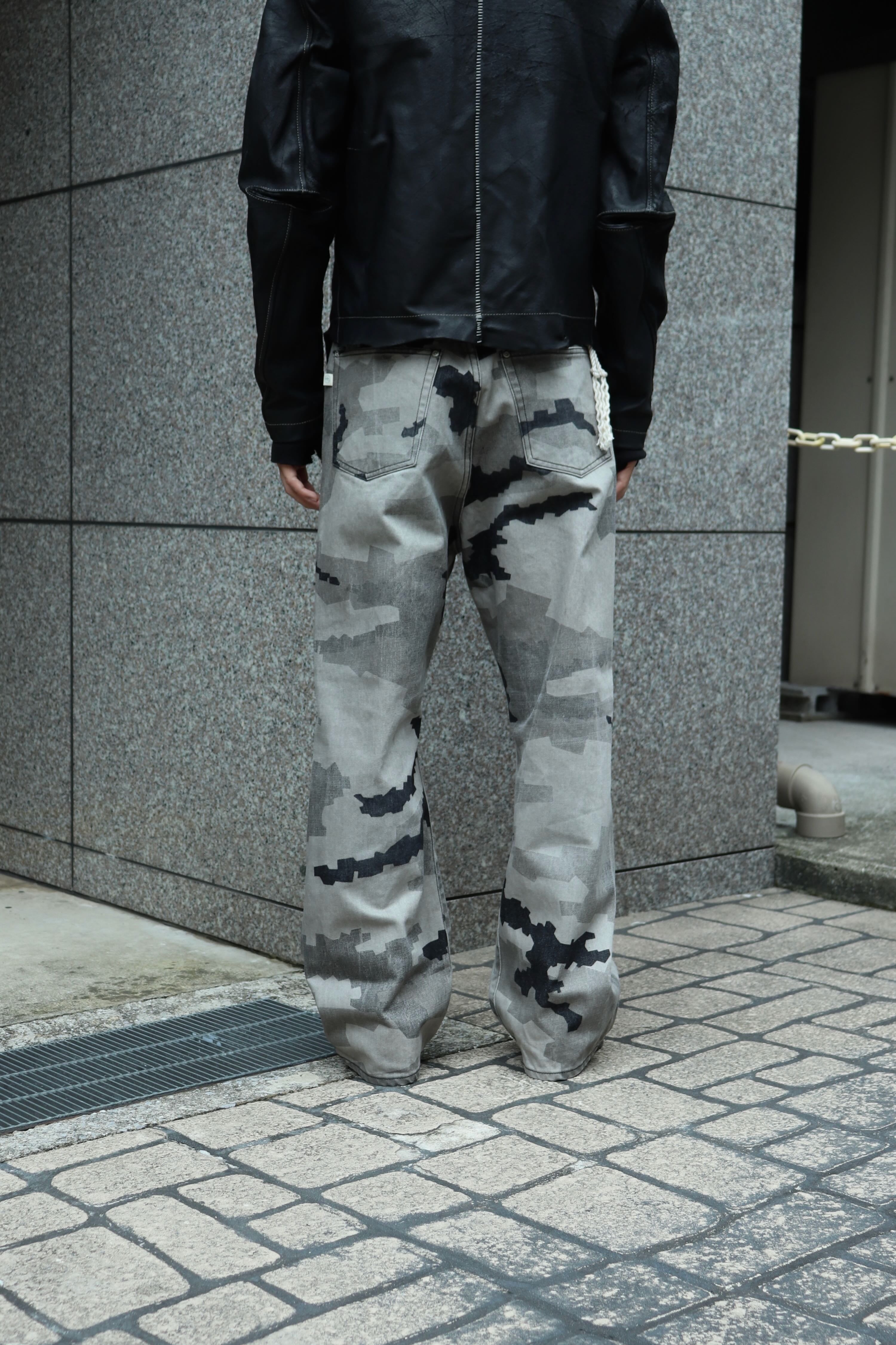 FAF(エフエーエフ)のCAMO AGED DENIM PANTS SHADOW CAMOの通販