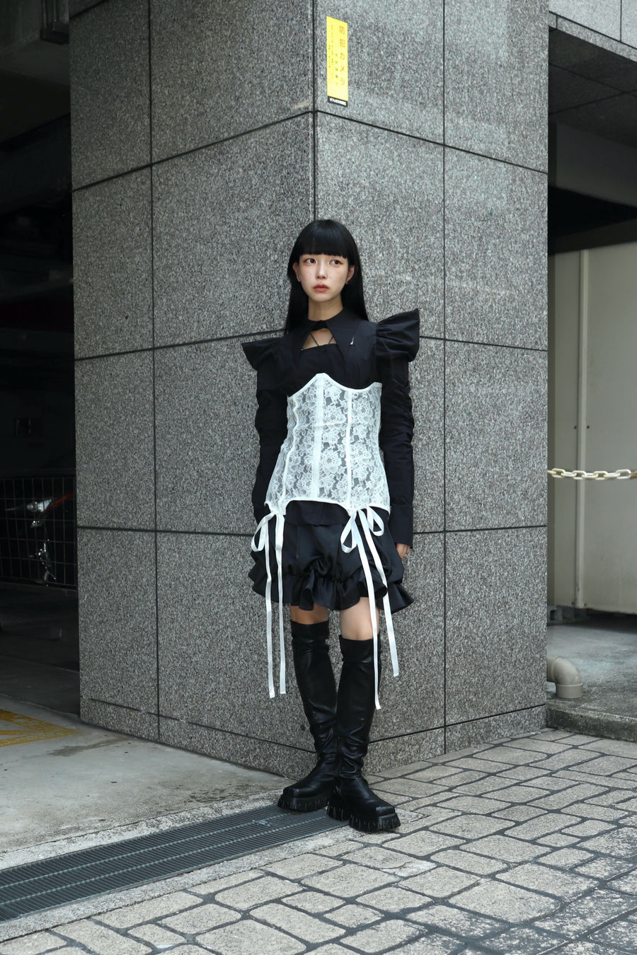 SHIORI MIKATA  square cut puff-sleeve shirts(BLACK)