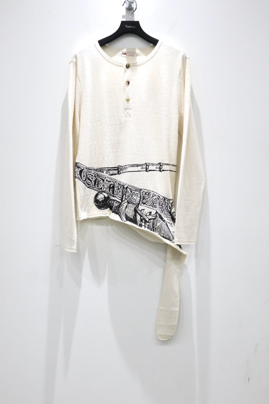 Oscar Ouyang  SWORD PRINT HENLEY SHIRT(WHITE)