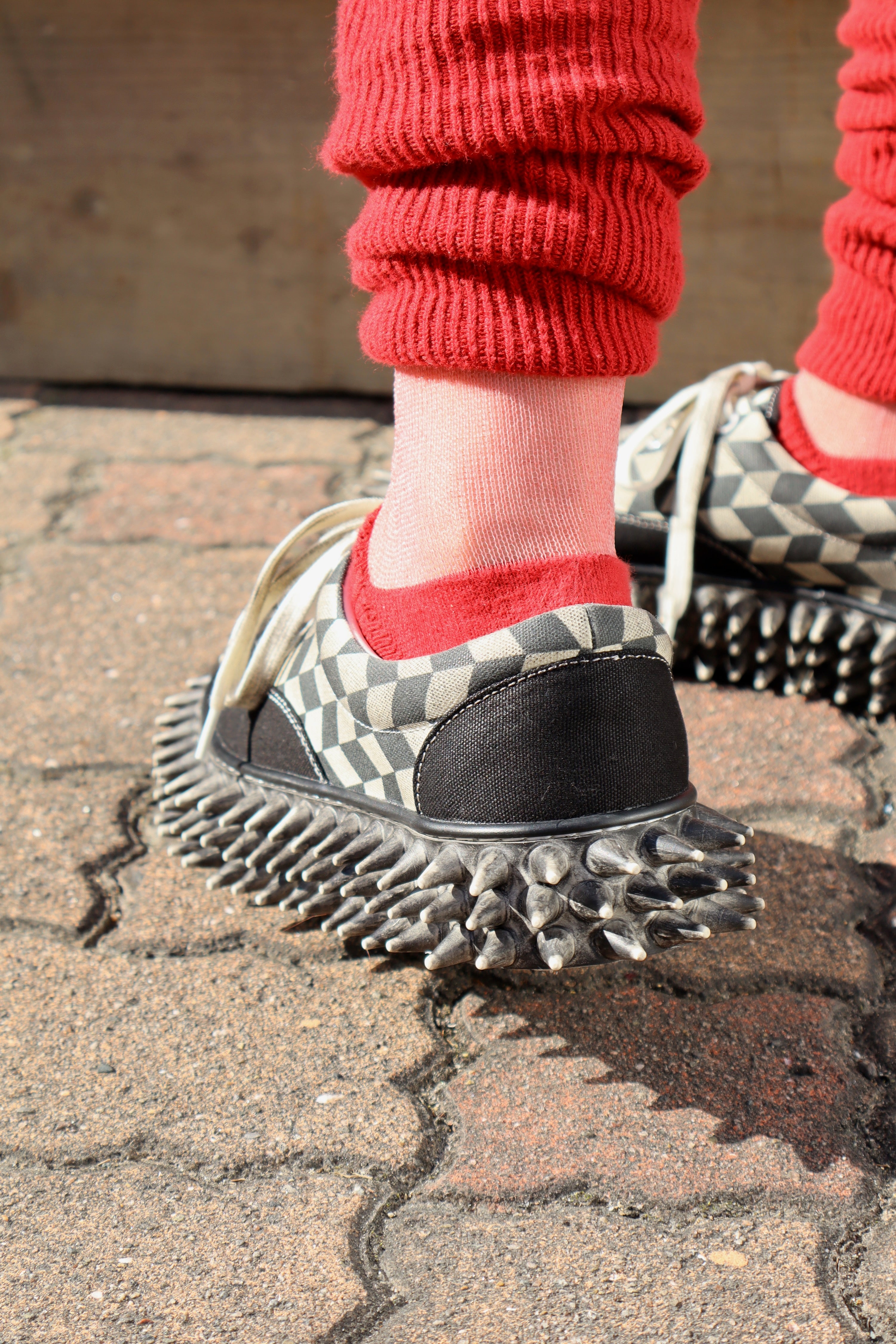 doublet(ダブレット)のDIRTY SPIKE CANVAS SNEAKER BLACKの通販