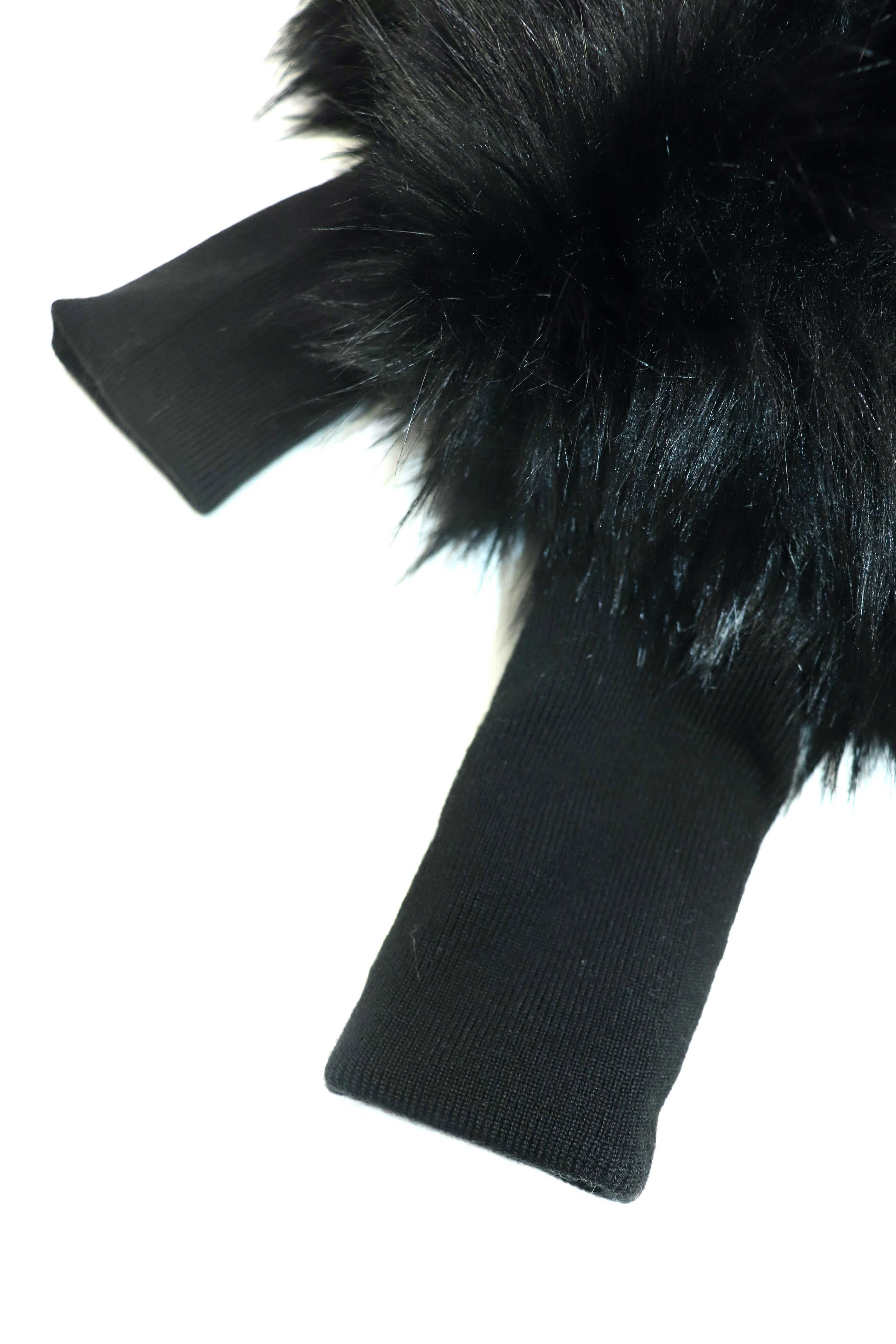 TOGA VIRILIS(トーガ ビリリース)のFur arm cover BLACKの通販｜PALETTE art aliveのオンラインショップ  – PALETTE art alive ONLINE STORE