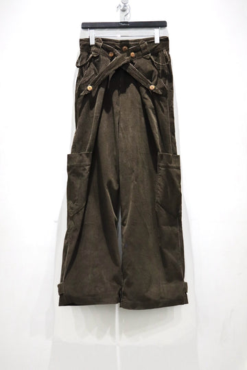 Oscar Ouyang  CROSS SWORDS CORDUROY TROUSERS(KHAKI)
