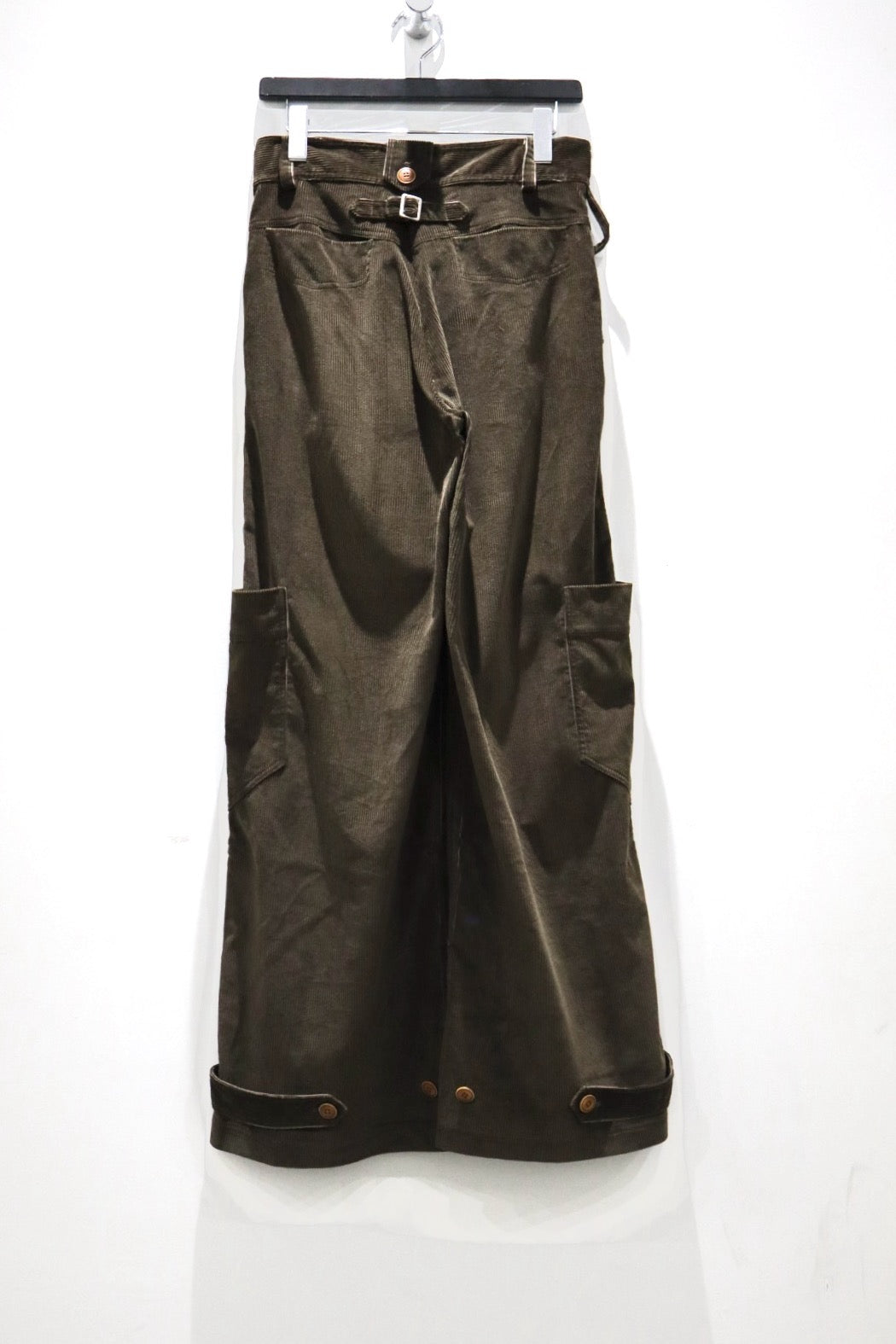 Oscar Ouyang(オスカー オウヤン)のCROSS SWORDS CORDUROY TROUSERS