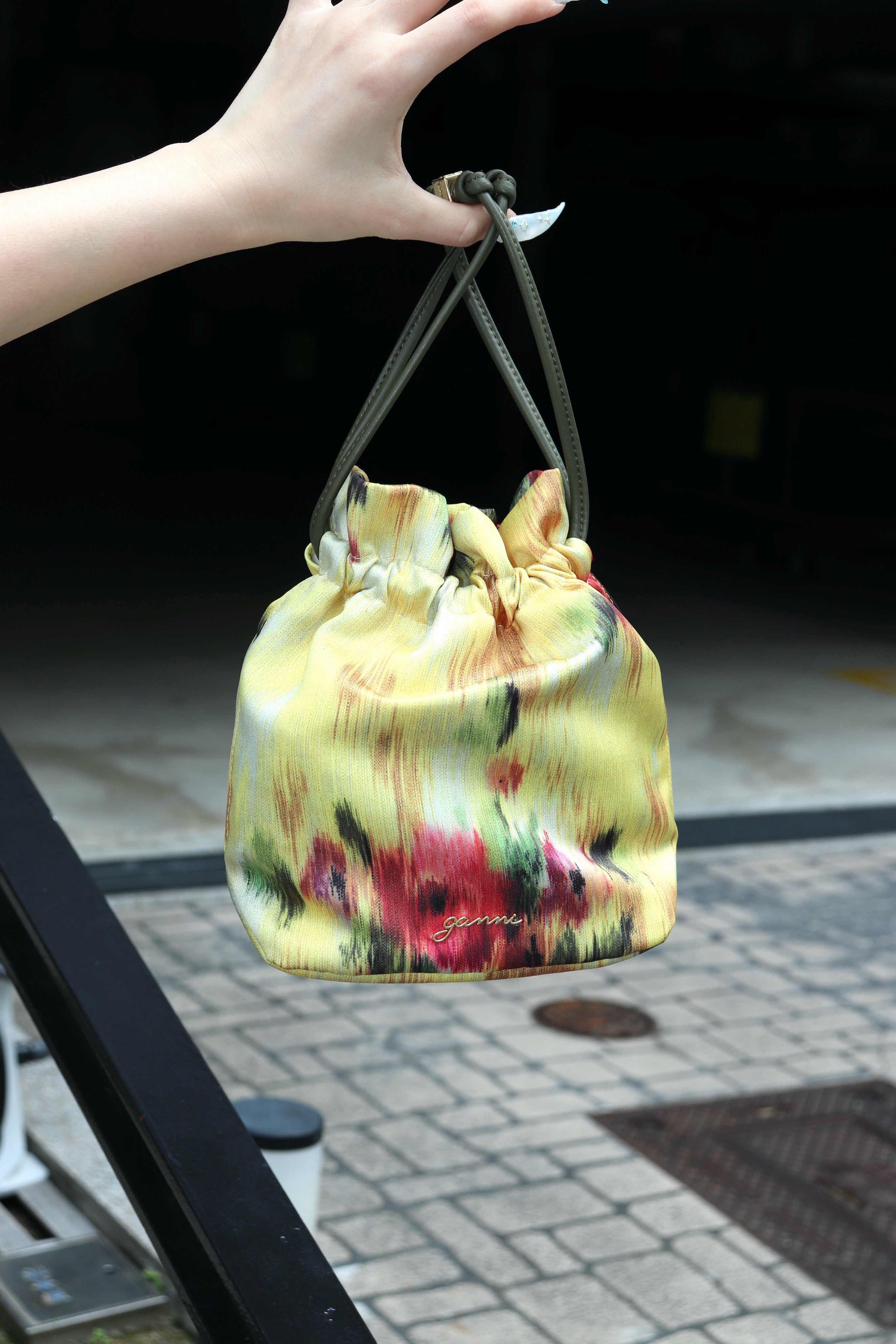 GANNI(ガニー)のPoouch Printed Taffetaの通販｜PALETTE art aliveの 