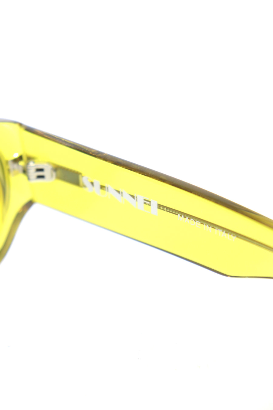 SUNNEI  PROTOTIPO 5(TRANSPARENT MUSTARD)
