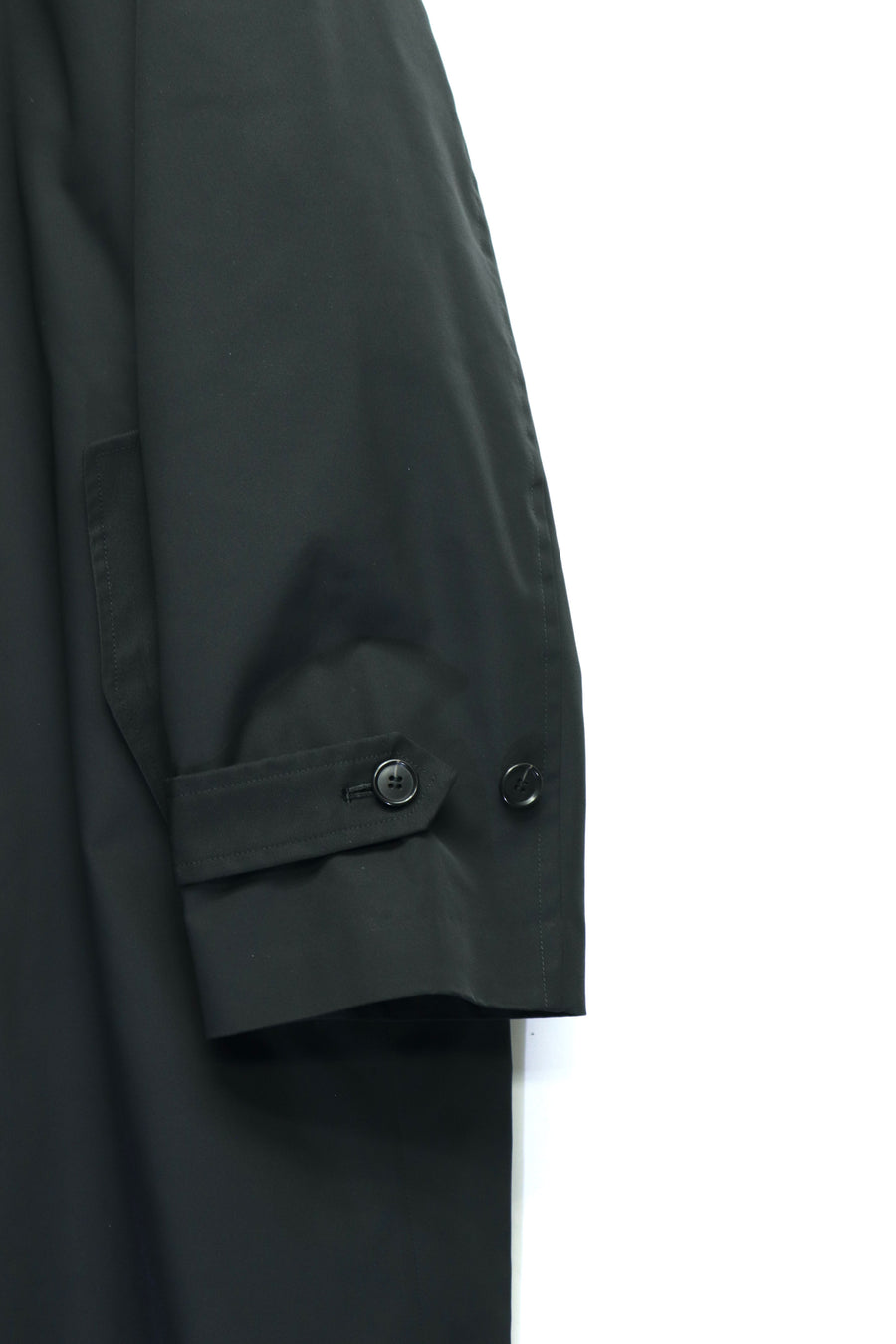 TOGA VIRILIS  Trench coat with fur(BLACK)