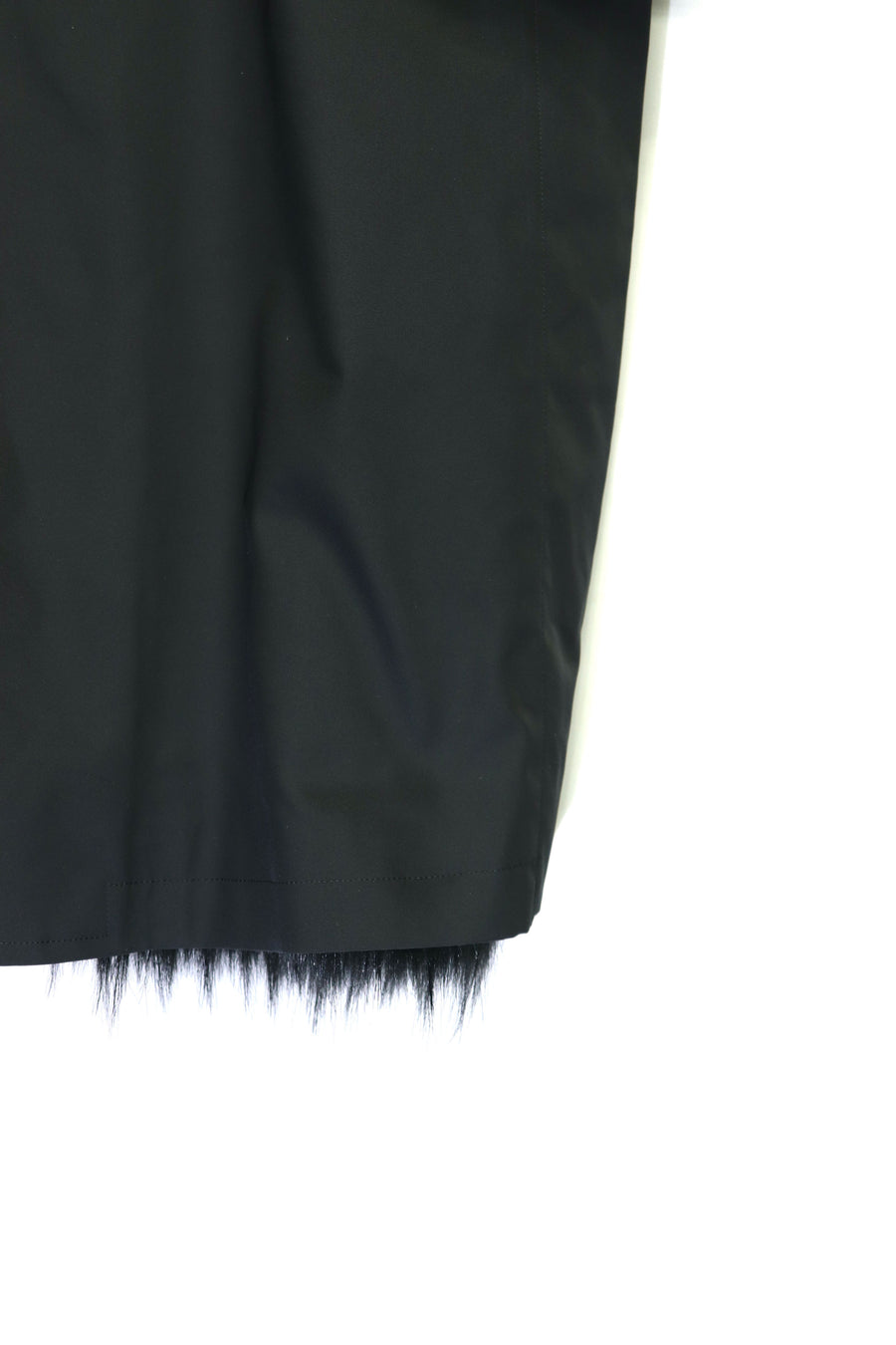 TOGA VIRILIS  Trench coat with fur(BLACK)