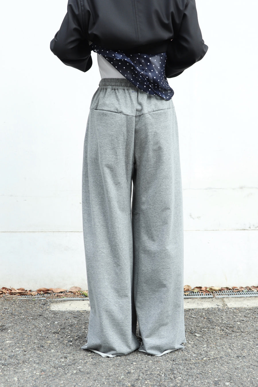 SHINYAKOZUKA(シンヤコヅカ)のORDINARY HOME PANTALON-5 CHARCOALの