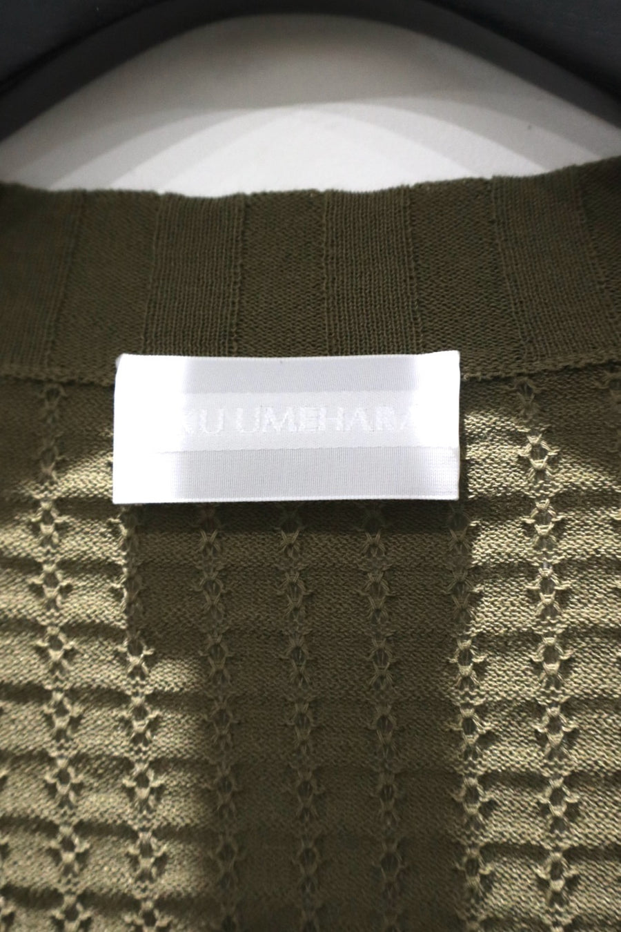 RIKU UMEHARA  WAFFLE V NECK KNIT PULLOVER(KHAKI)