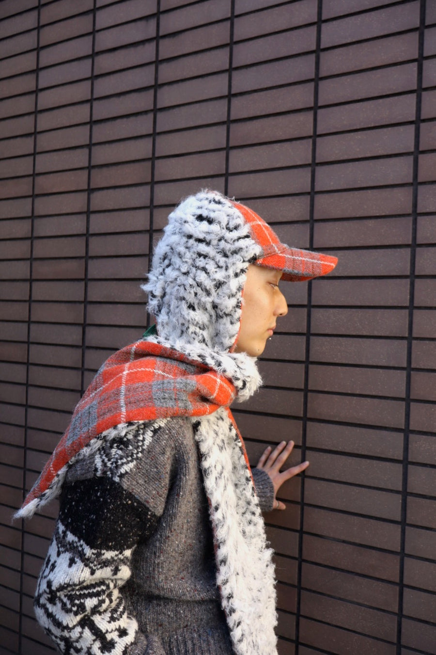 Oscar Ouyang  HARRIS TWEED ALPACA FUR KNIT SCARF HAT(RED)