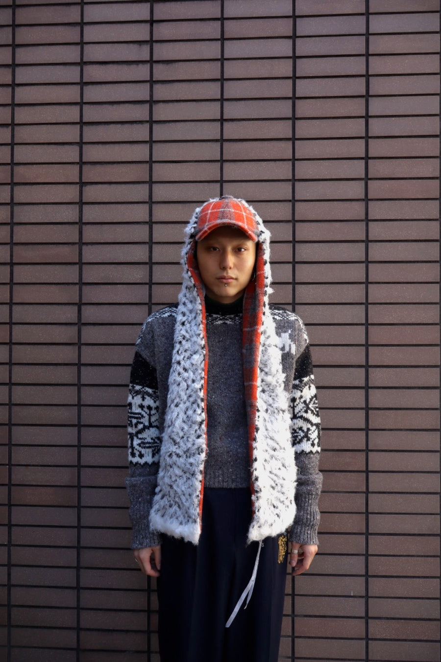 Oscar Ouyang  HARRIS TWEED ALPACA FUR KNIT SCARF HAT(RED)