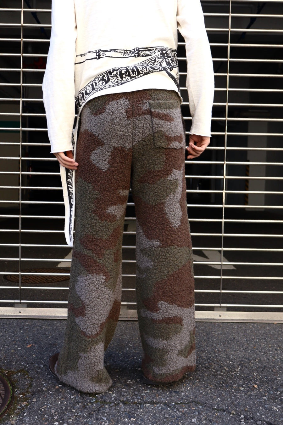 Oscar Ouyang  SHEEP WOOL FLEECE KNIT JOGGERS