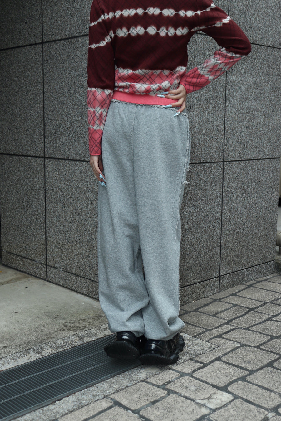 PERVERZE(パーバーズ)のFrayed Sweat Pants Grayの通販｜PALETTE art