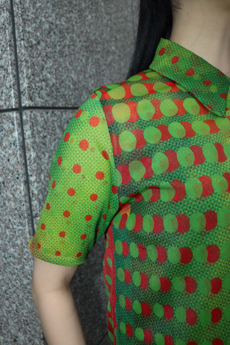 LEEANN HUANG(リーアン ホアン)のLOOP MESH SEMI SHEER PRINTED POLO VIPER DOT(トップス ...