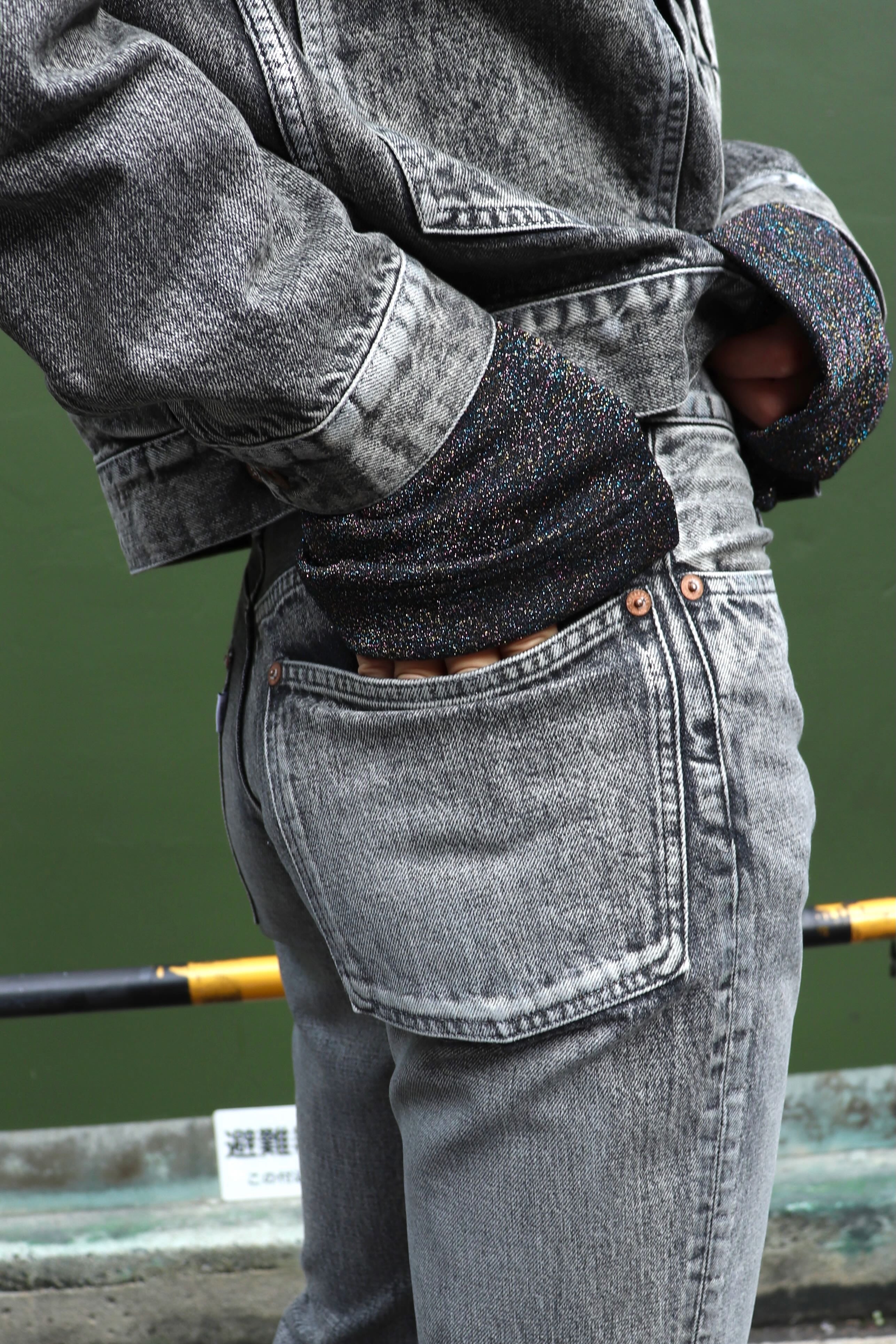 SUGARHILL(シュガーヒル)のFOILED DENIM TROUSERS FLARED CUT