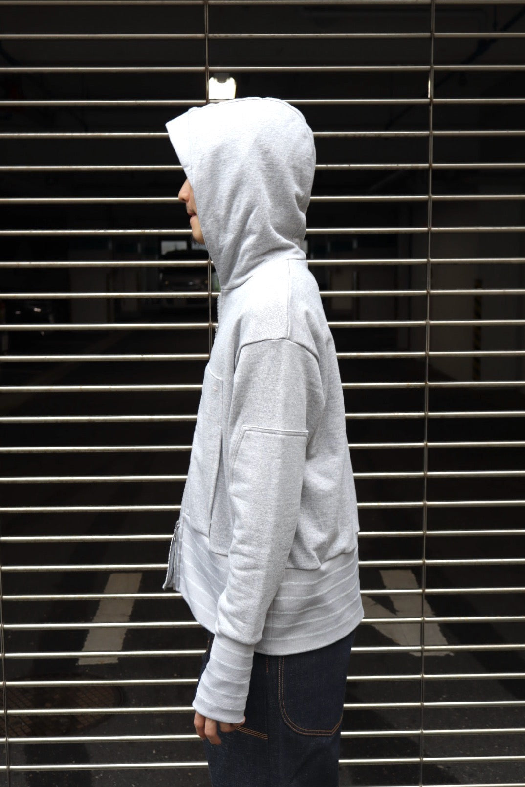 RIKU UMEHARA(リク ウメハラ)のFLOWER VASE HOODIE GRAYの通販