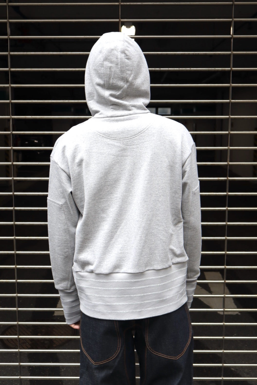 RIKU UMEHARA(リク ウメハラ)のFLOWER VASE HOODIE GRAYの通販