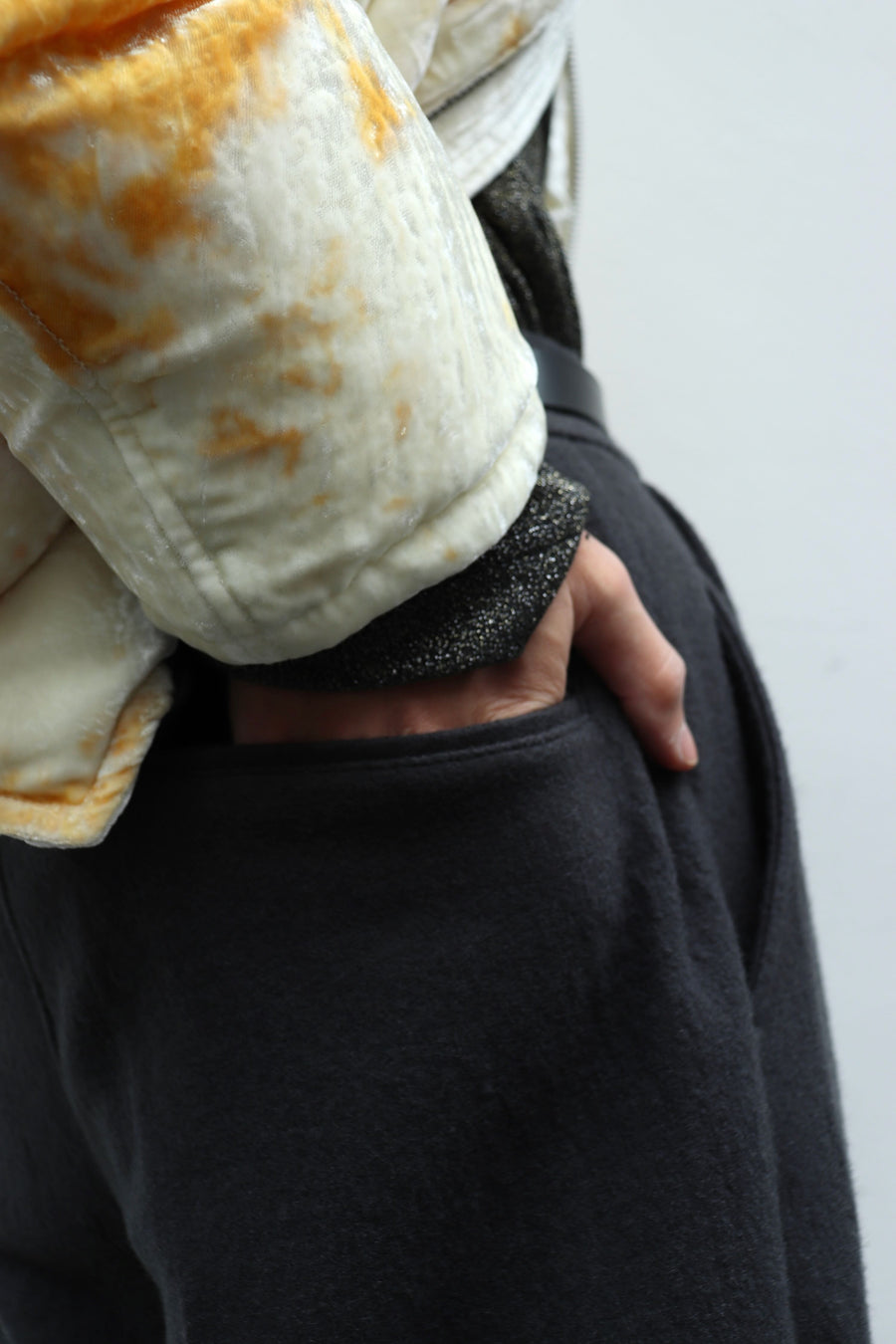 BED j.w. FORD  (AE)-Three(GRAY)