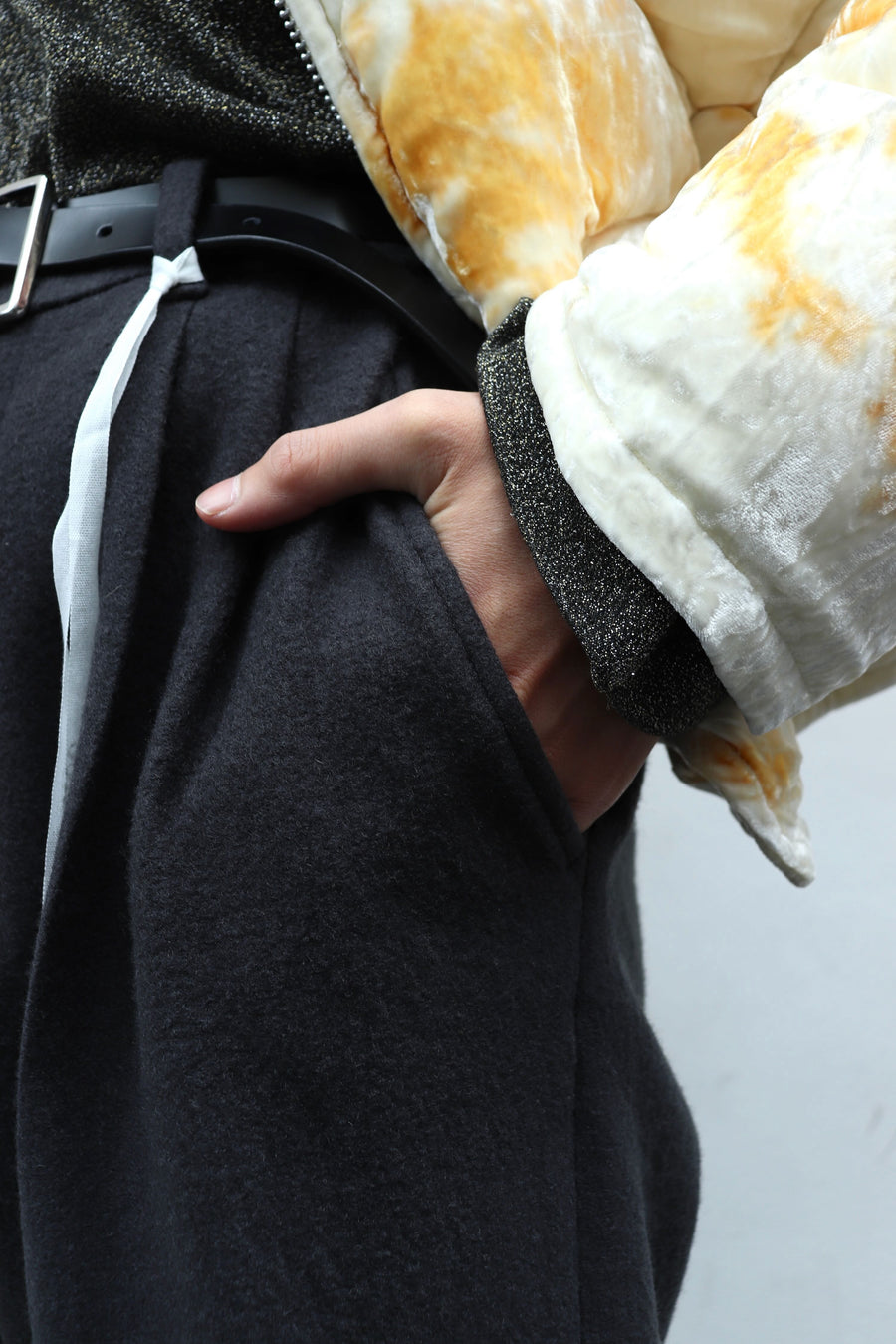 BED j.w. FORD  (AE)-Three(GRAY)