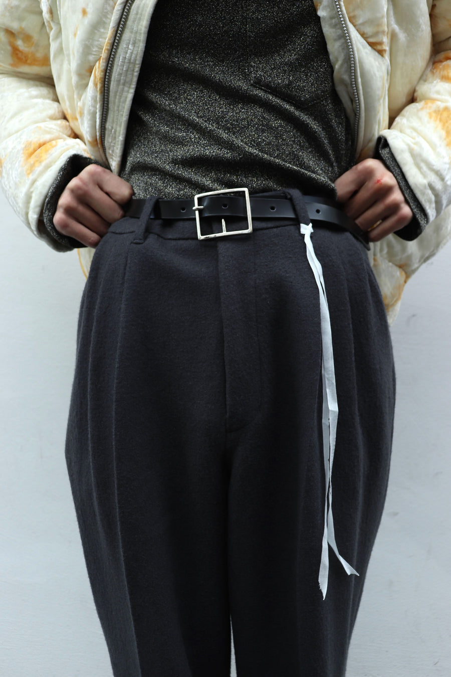 BED j.w. FORD  (AE)-Three(GRAY)